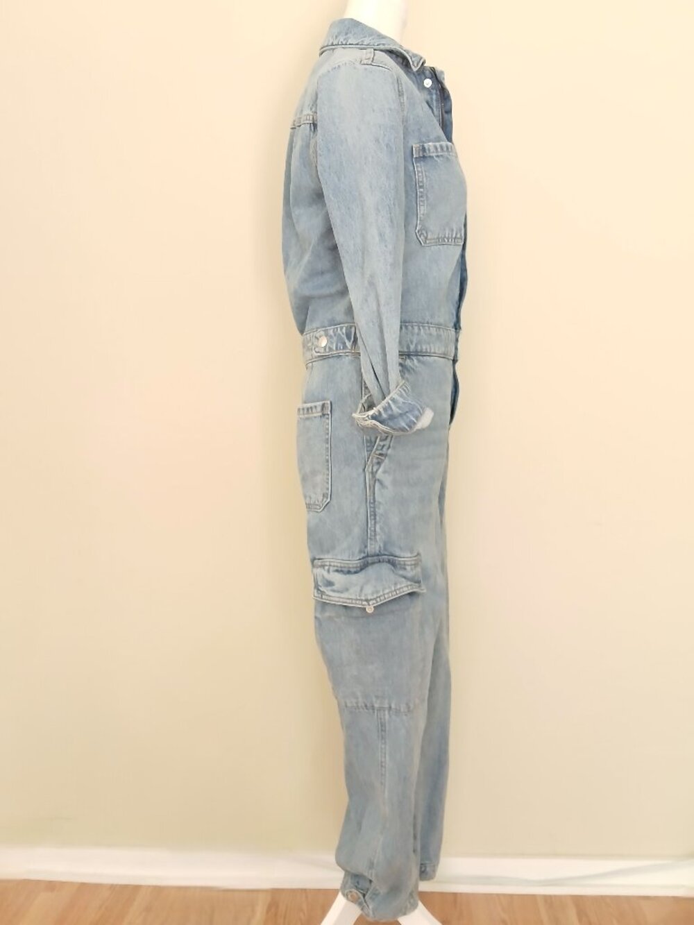 Aritzia Denim Forum The 90's Jumpsuit Size XS - Picture 5 of 9